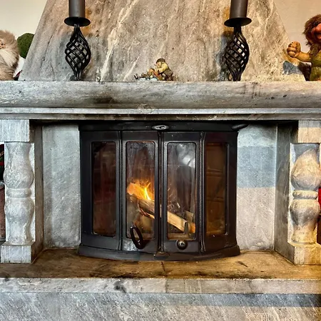 In-out Sauna, Fireplace And Views
